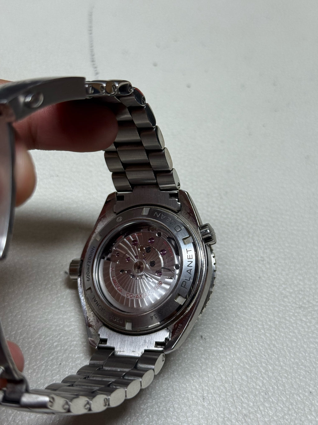 Omega Seahorse Automatic (self-winding) watch 45.5 millimeters 232.15.46.21.01.001