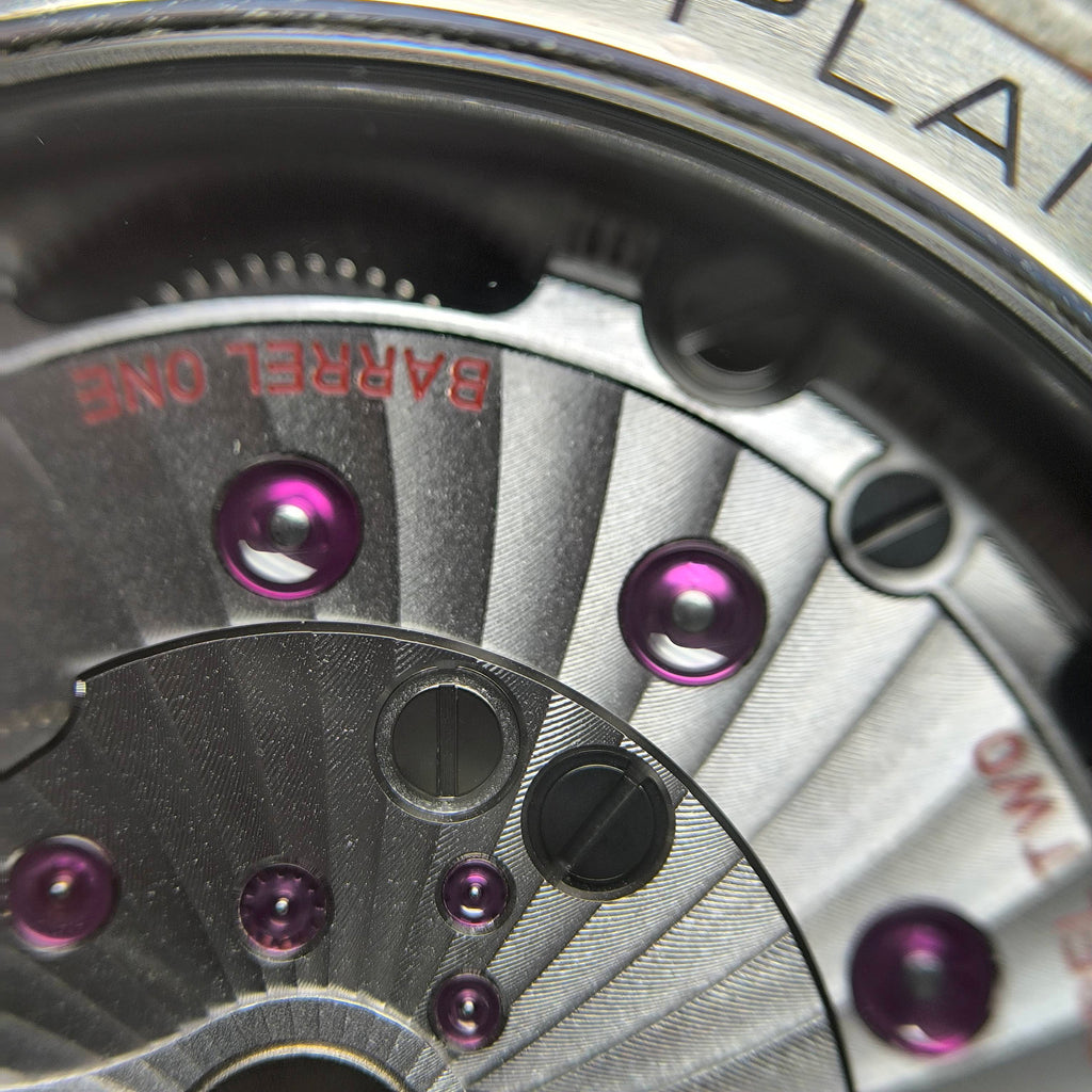 Omega Seahorse Series 43.5 215.32.44.21.01.001