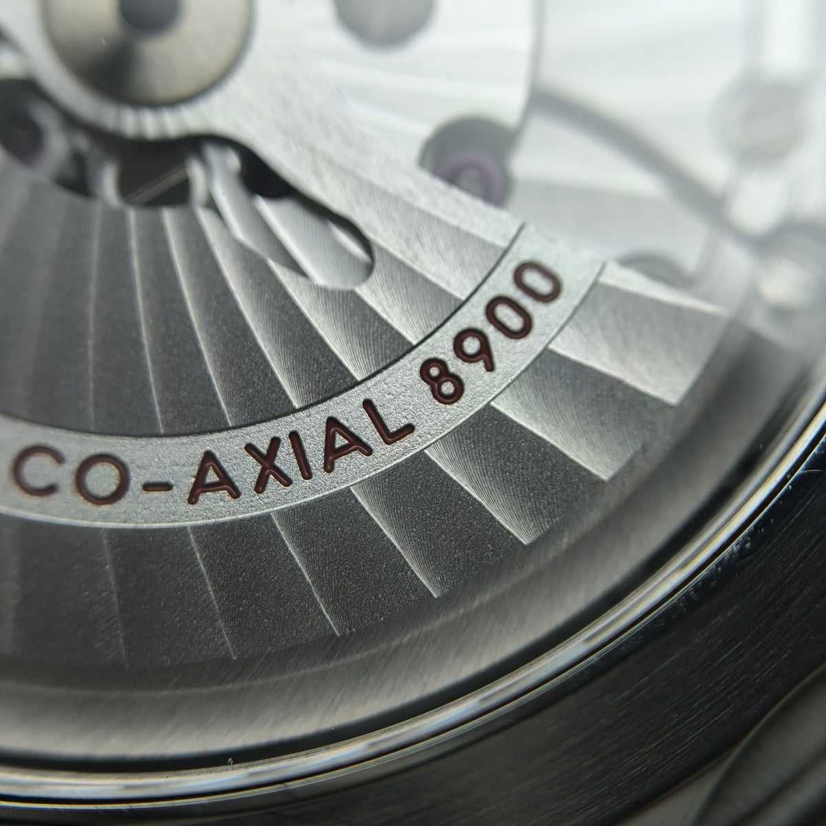 Omega Seahorse Series 43.5 215.32.44.21.01.001