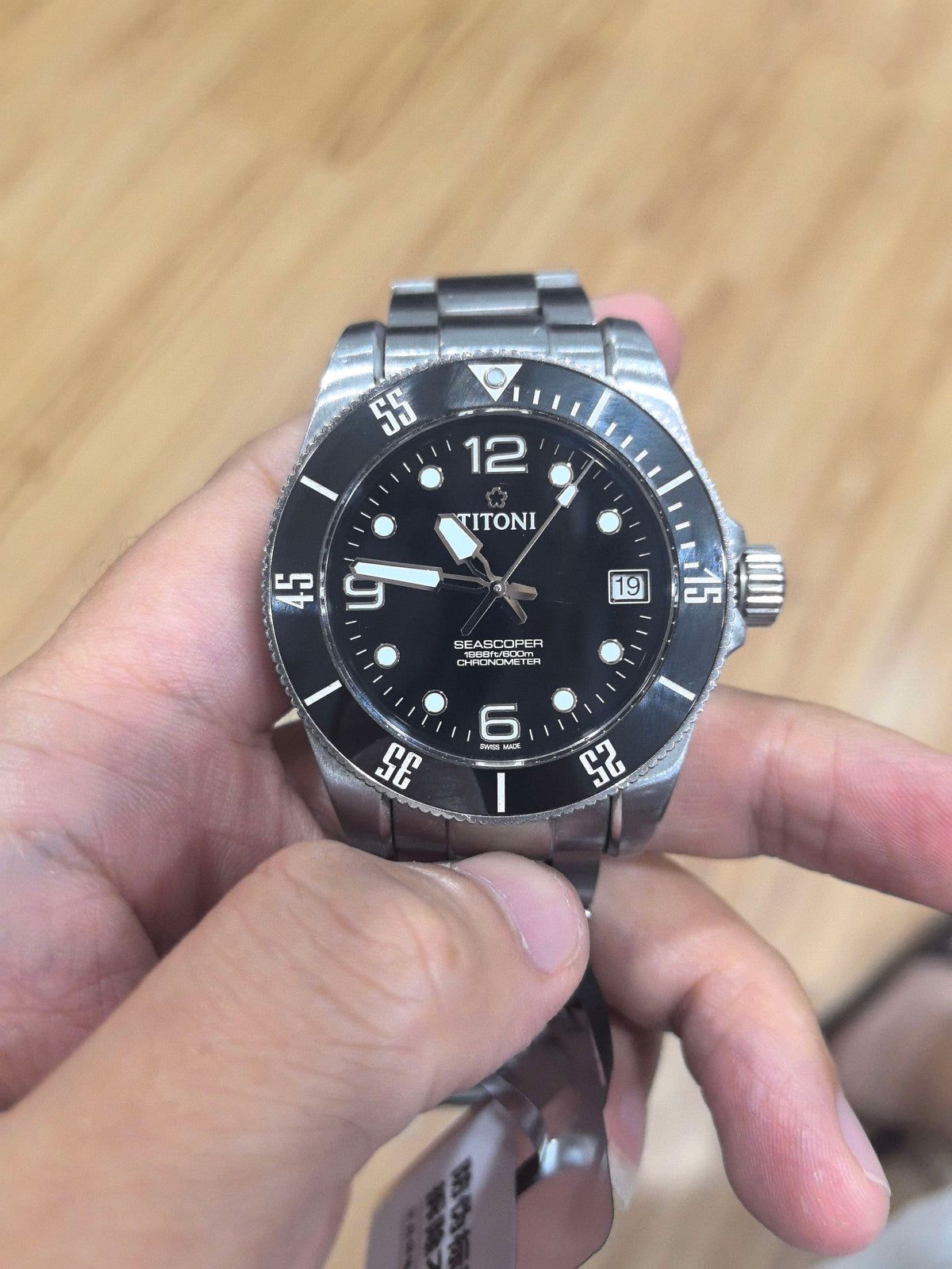 梅花 Black Mechanical watch