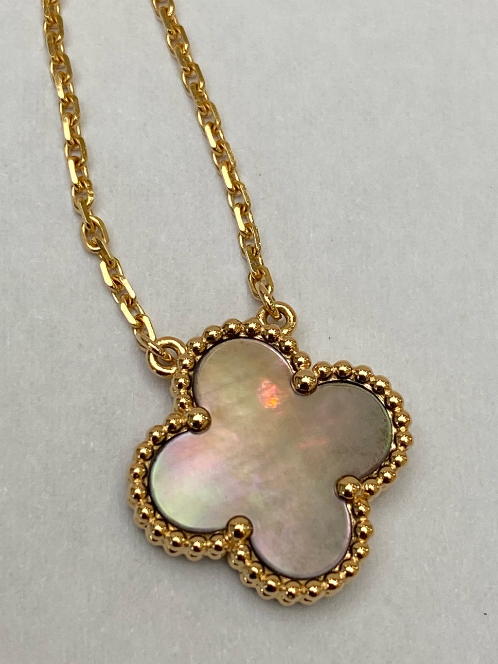 Van Cleef & Arpels Gray Necklace