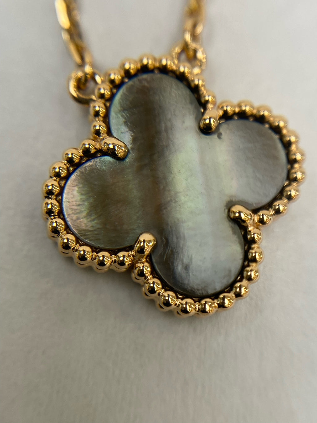 Van Cleef & Arpels Gray Necklace
