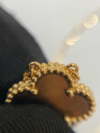Van Cleef & Arpels Gray Necklace