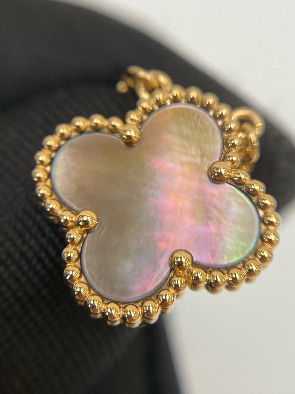 Van Cleef & Arpels Gray Necklace