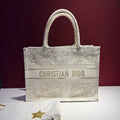 Dior Tote M1296ZRZF_M981