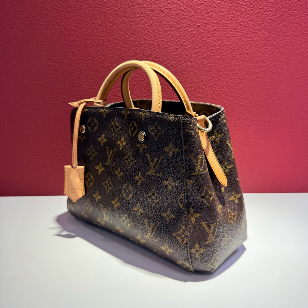 Louis Vuitton Montaigne Bb Crossbody 29.0x 20.0x 13.0 cm M41055