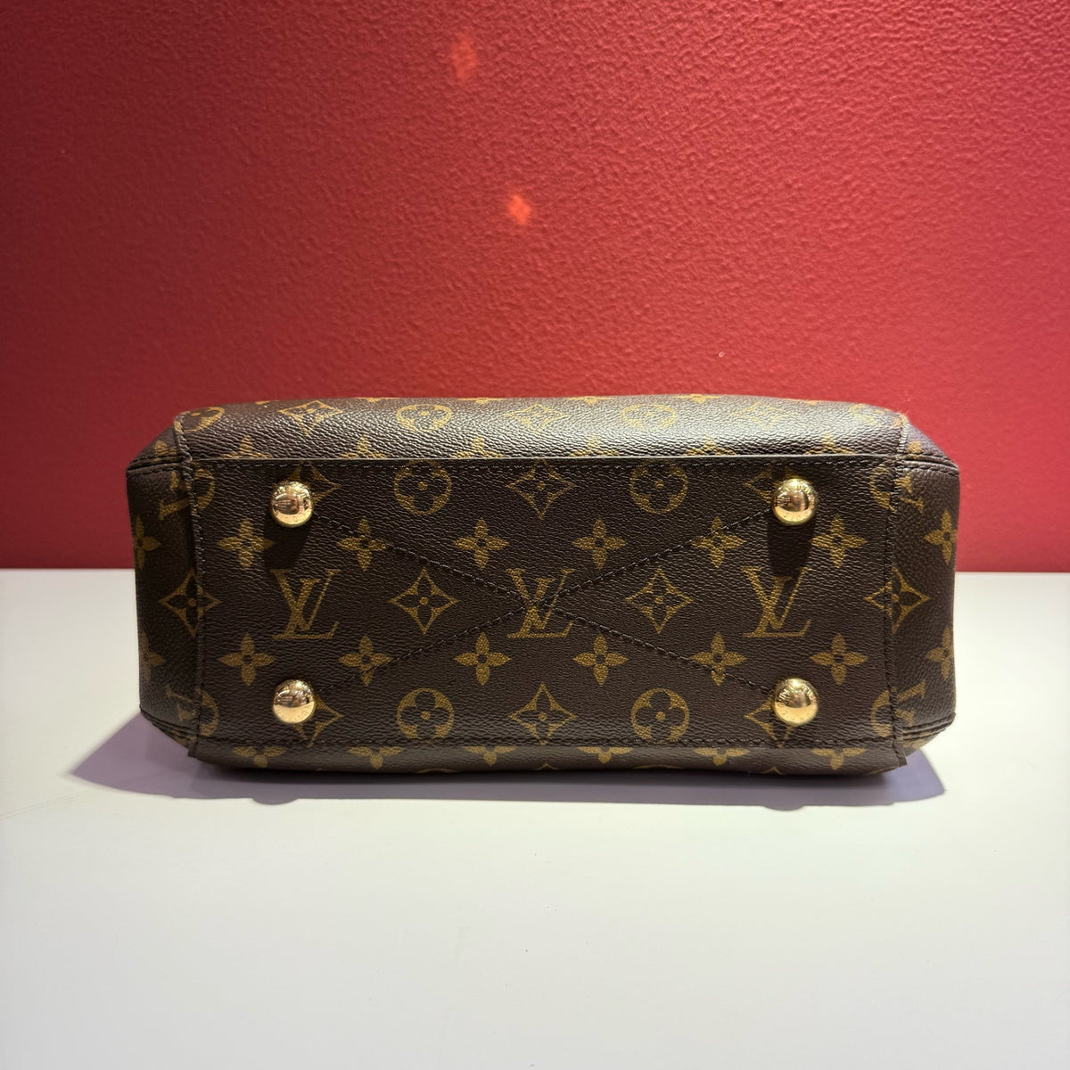 Louis Vuitton Montaigne Bb Crossbody 29.0x 20.0x 13.0 cm M41055