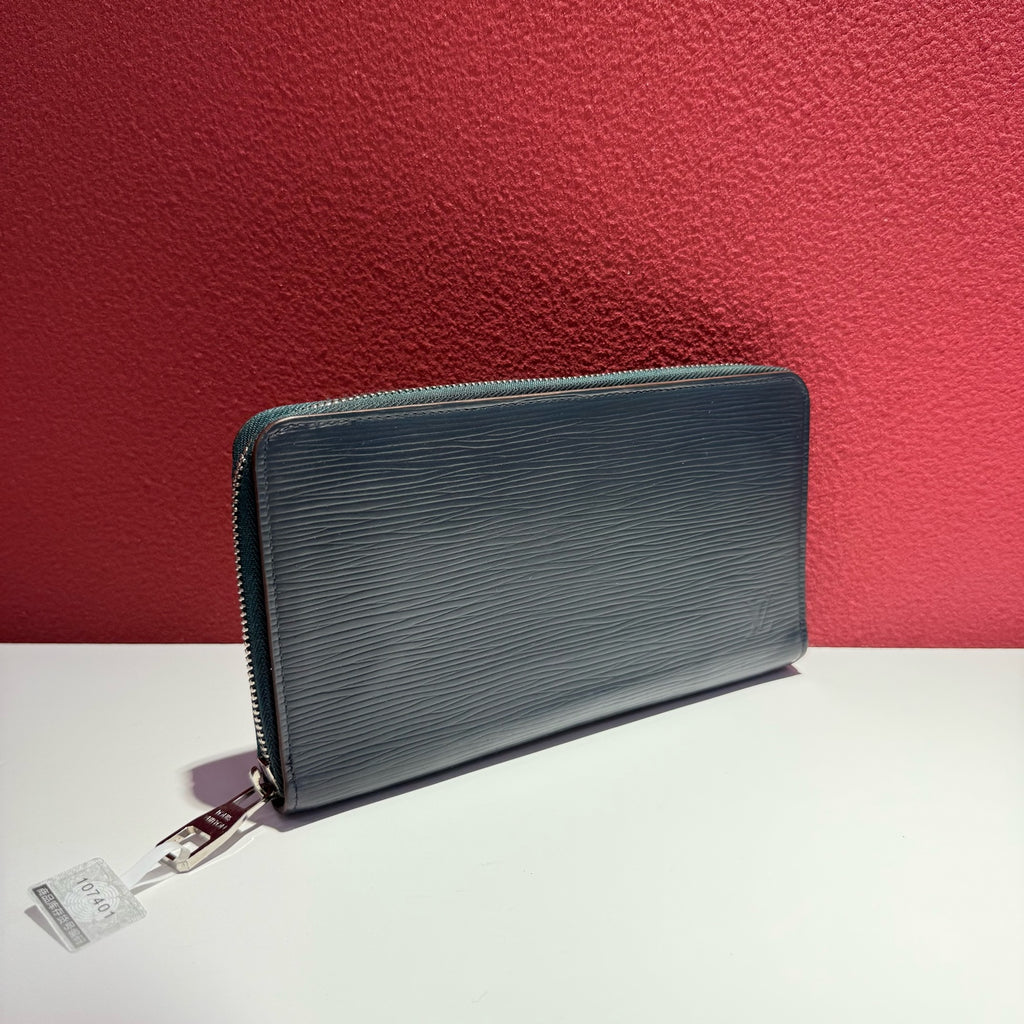 Louis Vuitton Blue Clutch 21.0x12.0cm