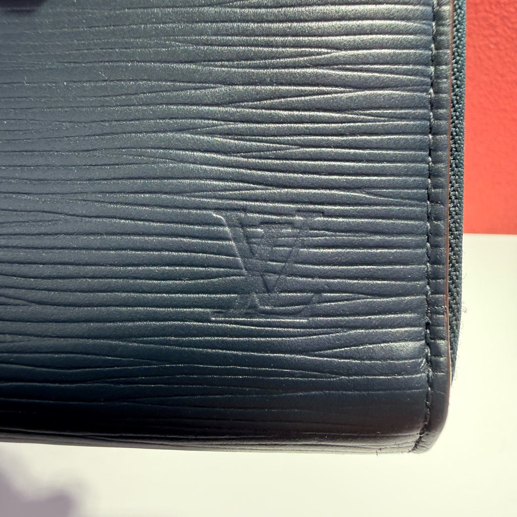 Louis Vuitton Blue Clutch 21.0x12.0cm