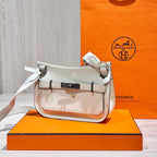 Hermes Jypsiere mini shoulder bag 22 cm long x 14.8 cm deep x 5.3 cm wide H083982CKAI