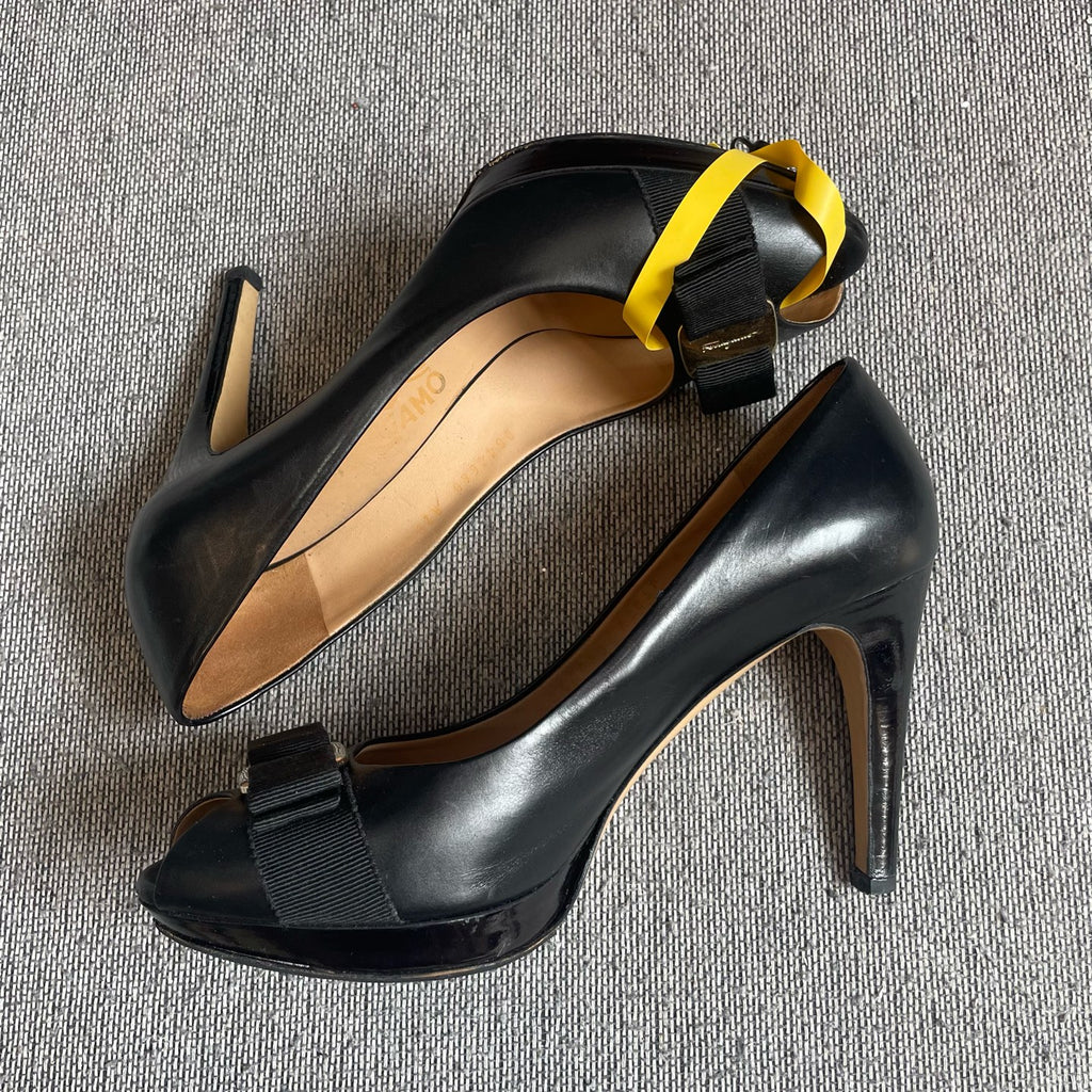 Salvatore Ferragamo Black High heels