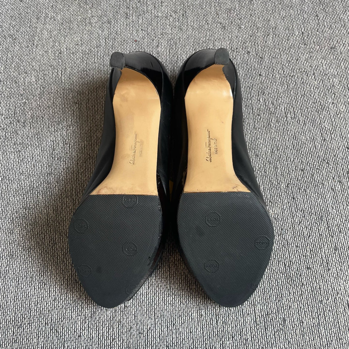 Salvatore Ferragamo Black High heels