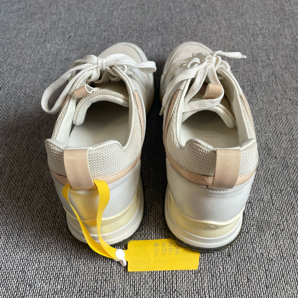 Louis Vuitton Leather Lifestyle sneakers