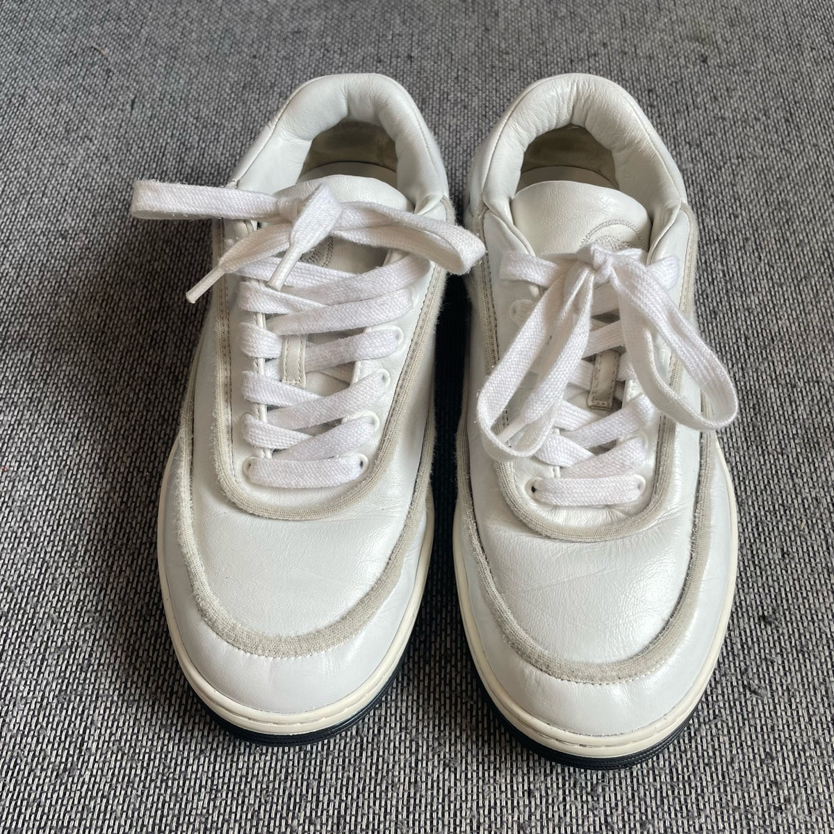 Chanel Leather White Skate shoes