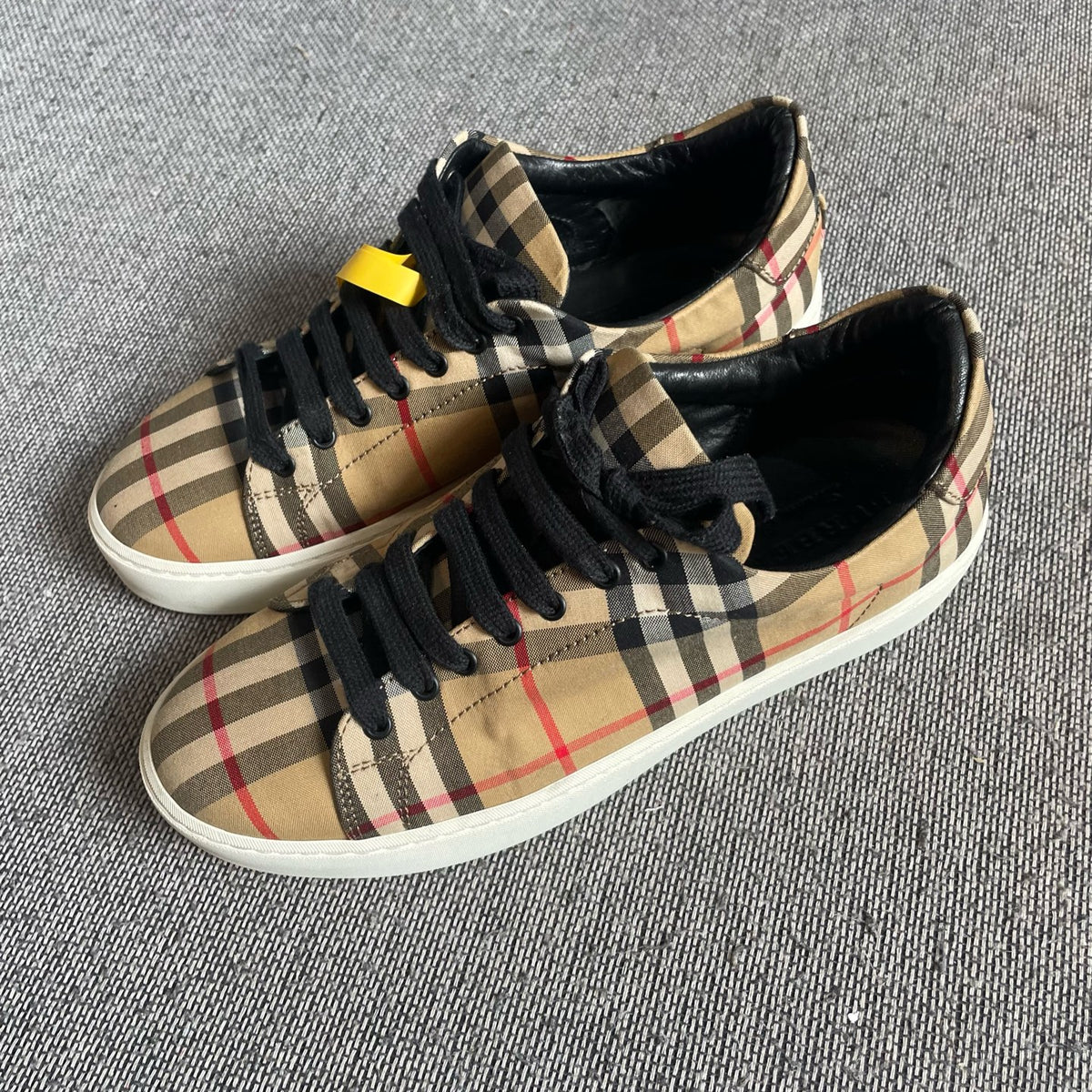 Burberry Brown Skate shoes