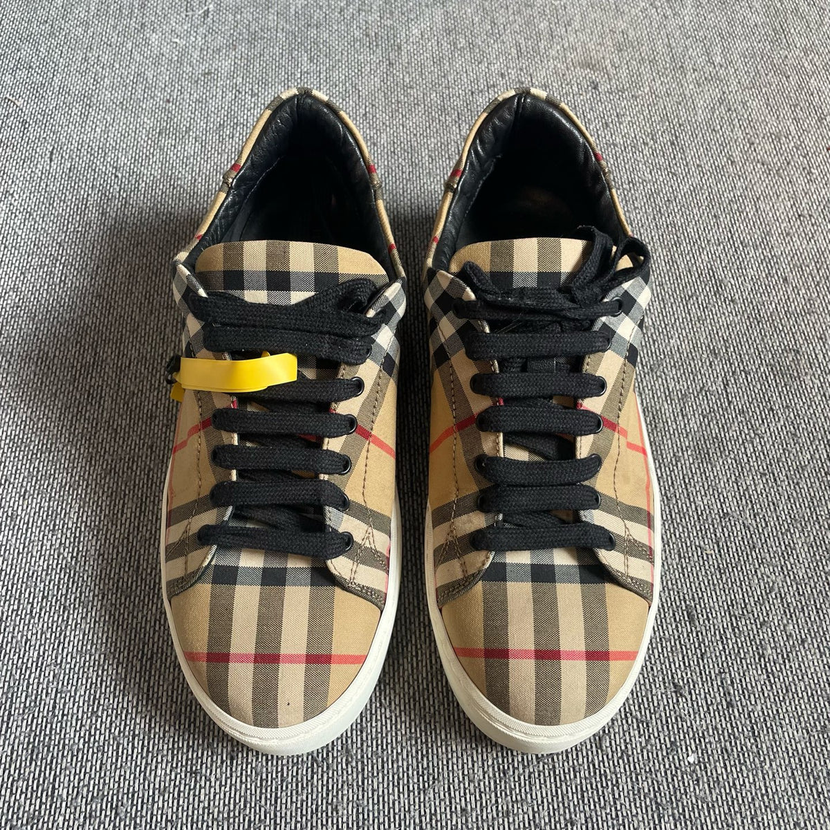 Burberry Brown Skate shoes