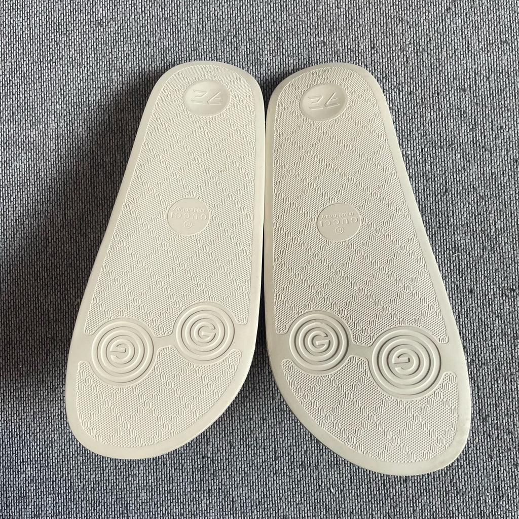Gucci Neoprene White Flip flop