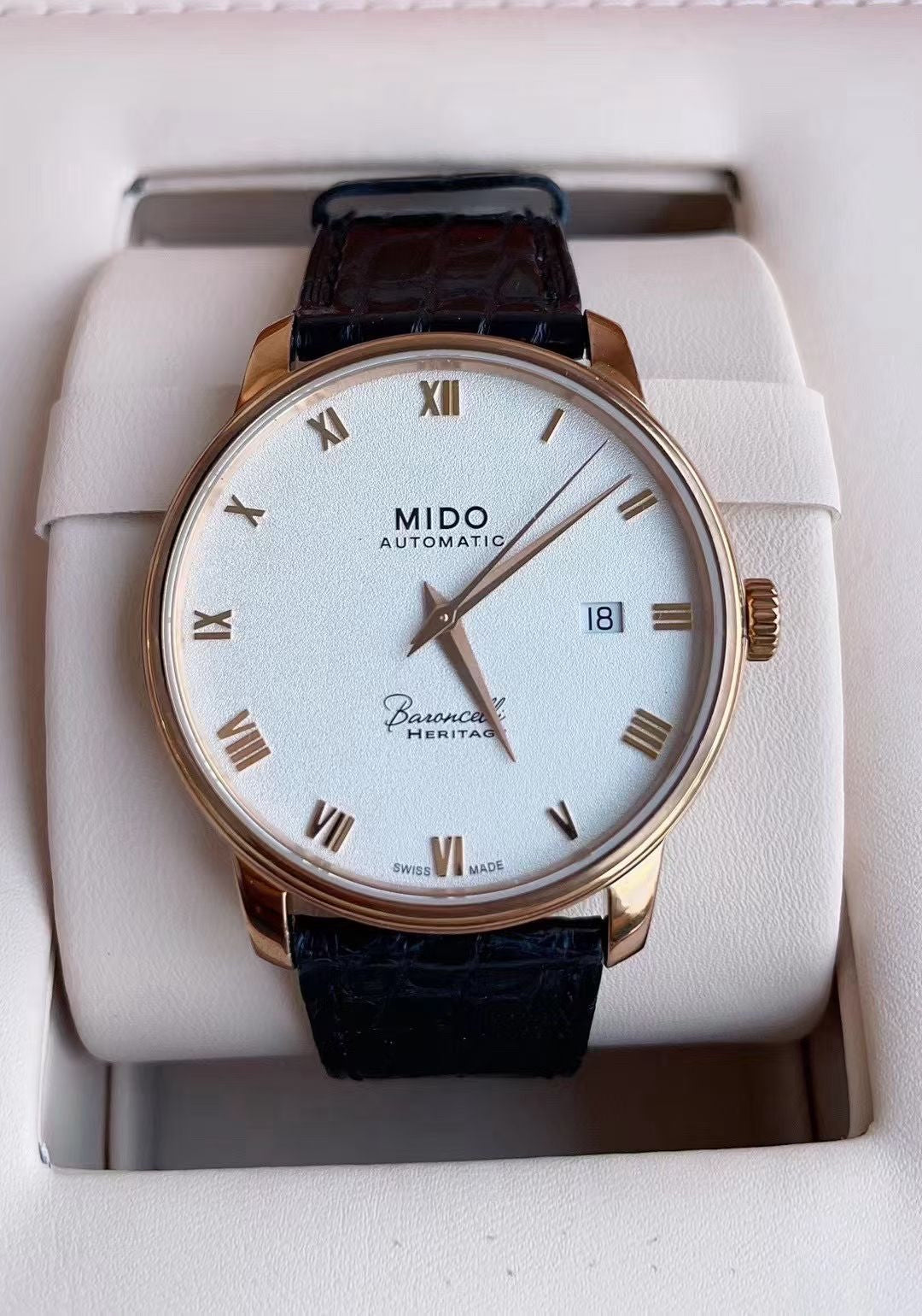 Mido Berenice Rose gold Automatic (self-winding) watch 39 millimeters M027.407.36.013.00
