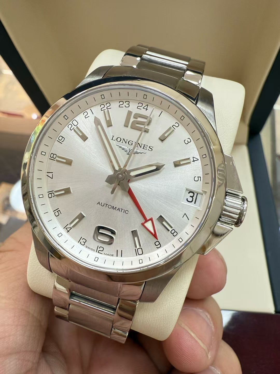 Longines Conquest Series White Automatic (self-winding) watch 41.00 MM L3.687.4.76.6