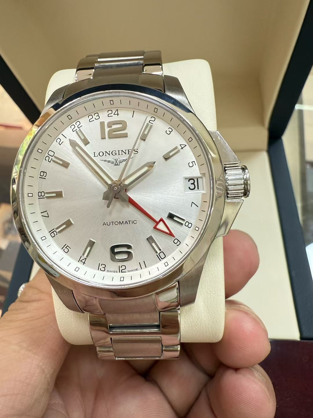 Longines Conquest Series White Automatic (self-winding) watch 41.00 MM L3.687.4.76.6