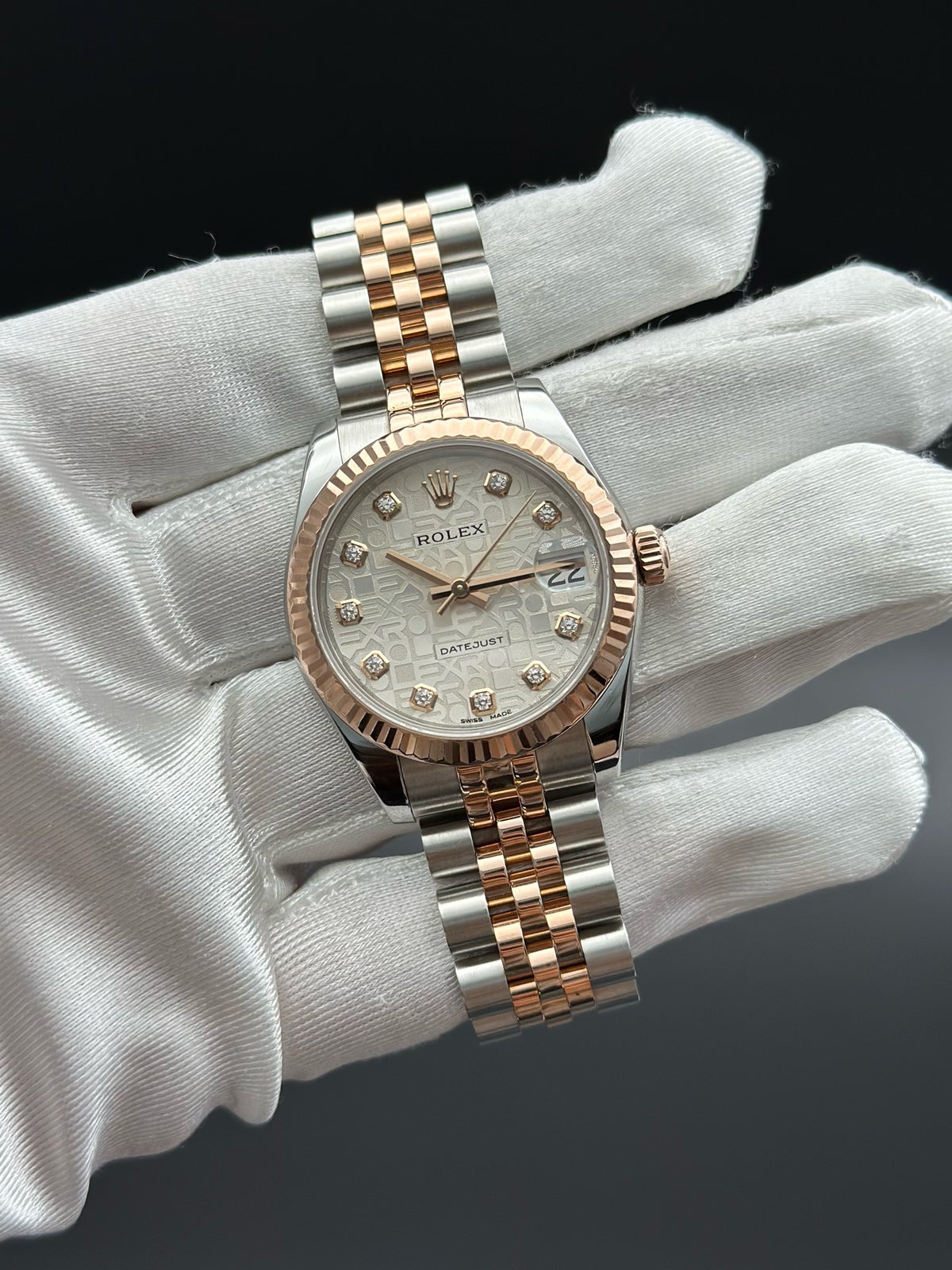 Rolex Rose gold Automatic (self-winding) watch