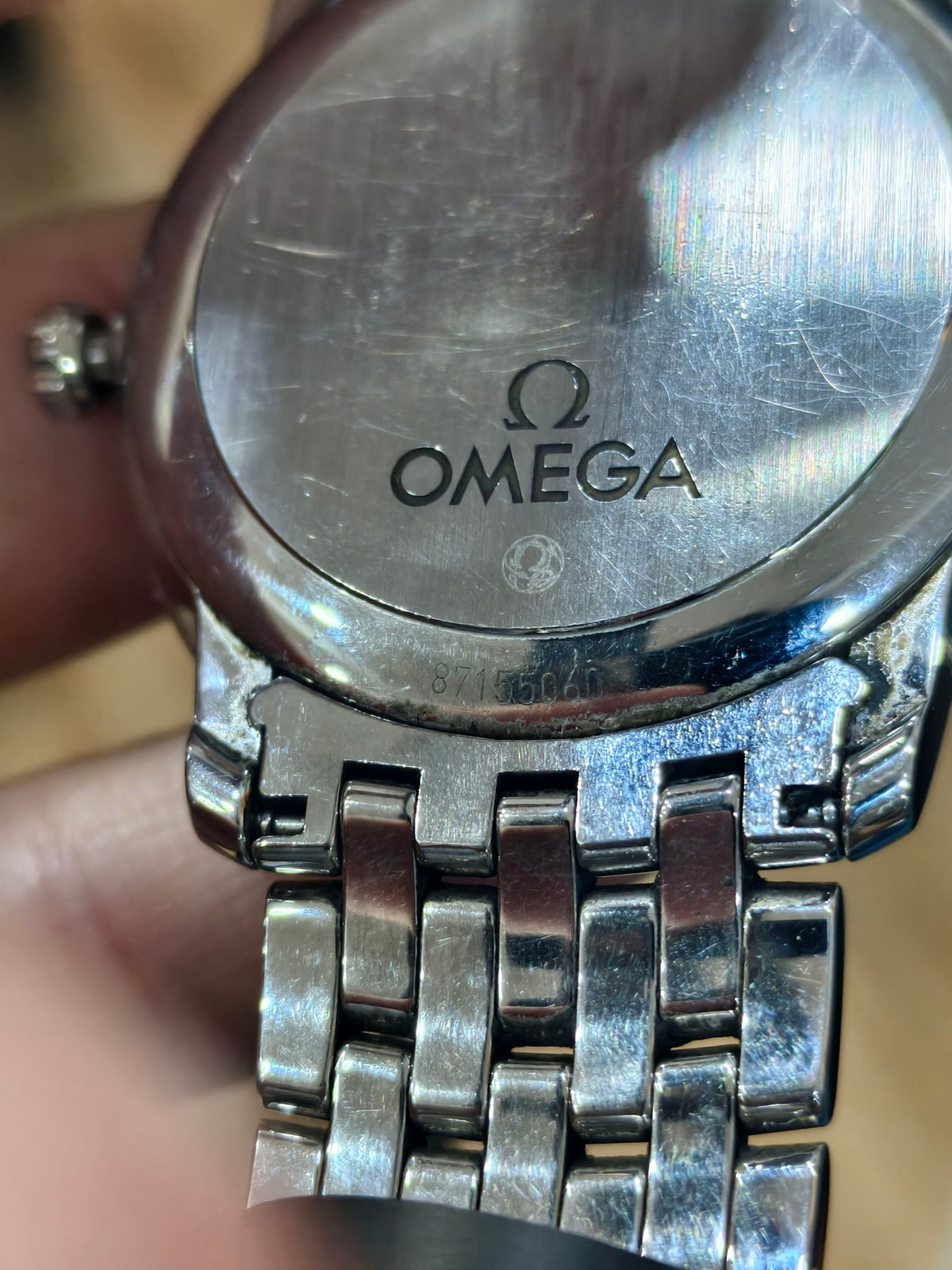 Omega Flying Disc Series 36.8 424.10.37.20.02.001