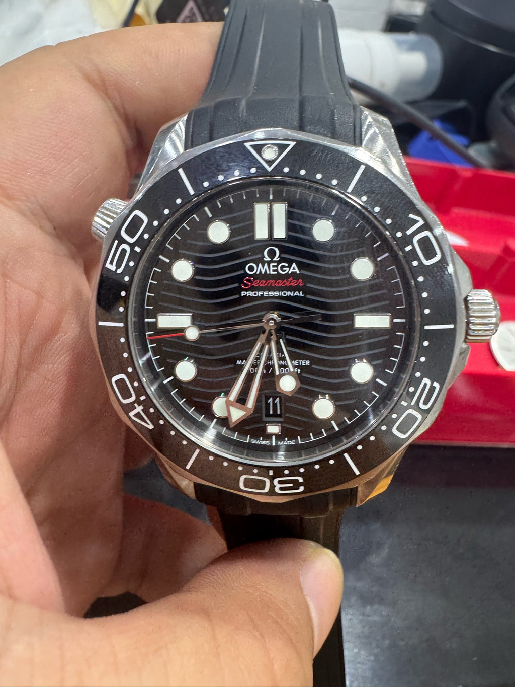 Omega Seahorse series 42 210.32.42.20.01.001