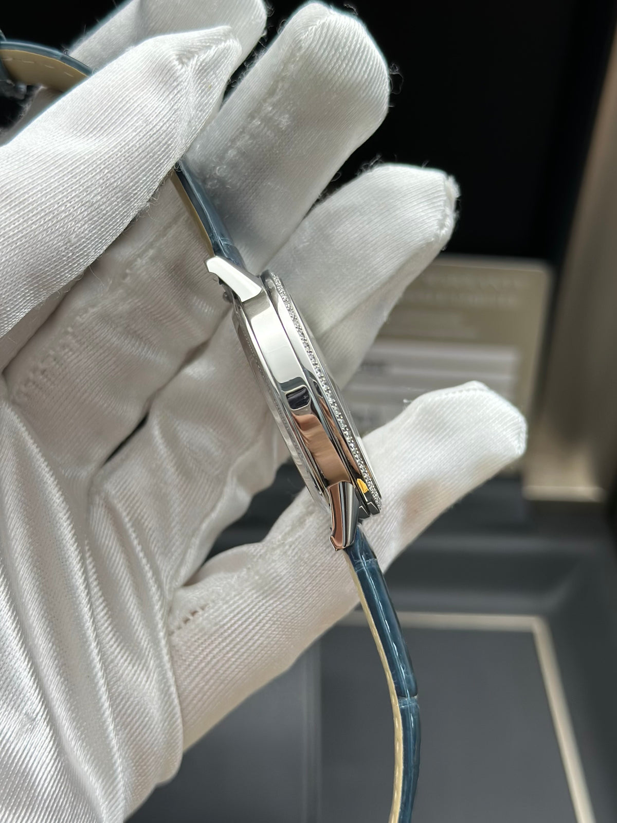 Jaeger LeCoultre Automatic (self-winding) watch