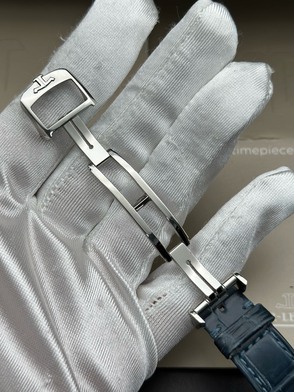 Jaeger LeCoultre Automatic (self-winding) watch