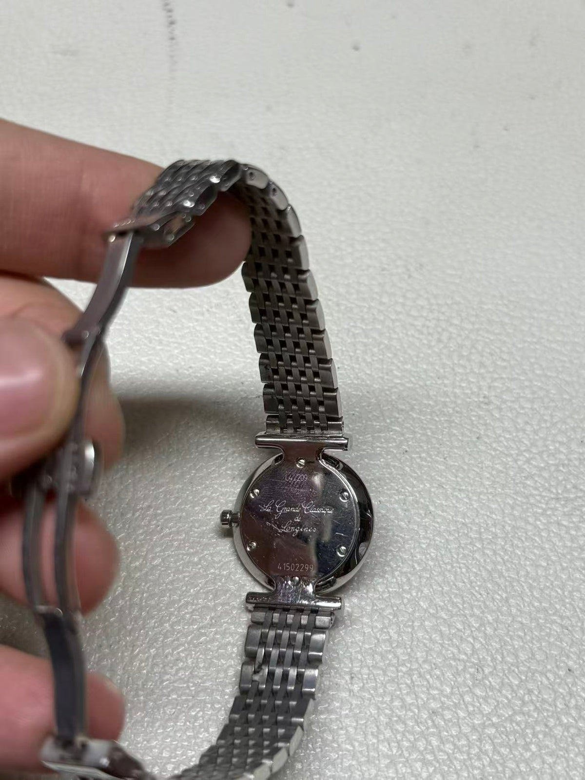 Longines Longines Conquest collection Quartz watch 24.00mm L4.209.4.58.6