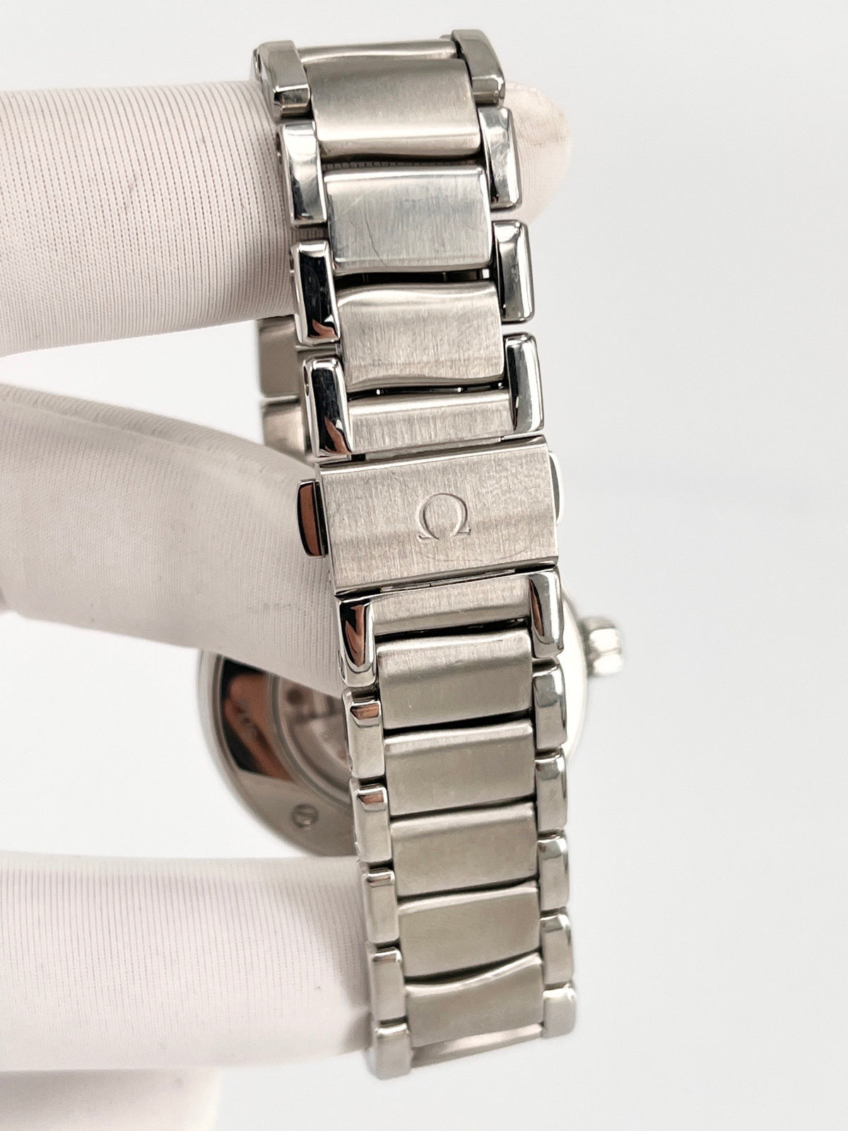 Omega Pink Automatic (self-winding) watch
