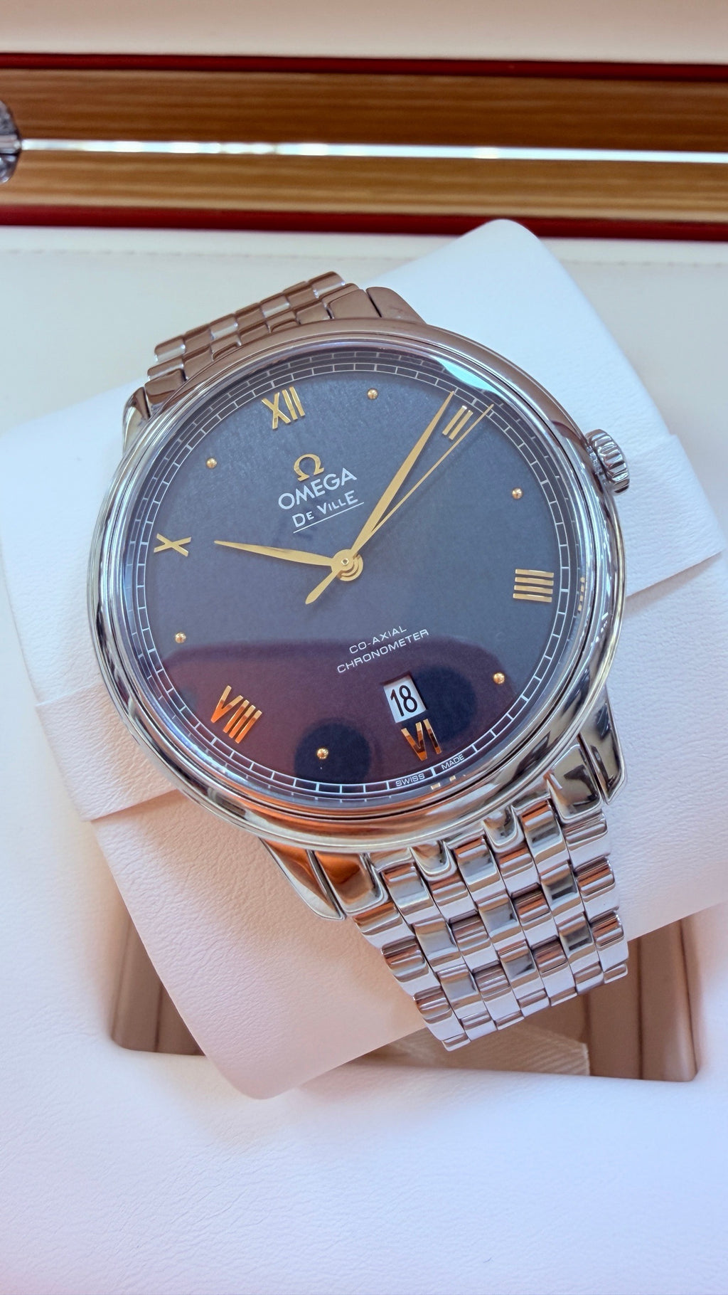 Omega Flying Series Blue Automatic (self-winding) watch 39.5 424.10.40.20.03.004