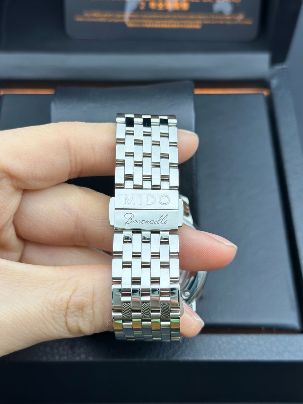 Mido Automatic (self-winding) watch 39.0 MM M027.407.11.010.01