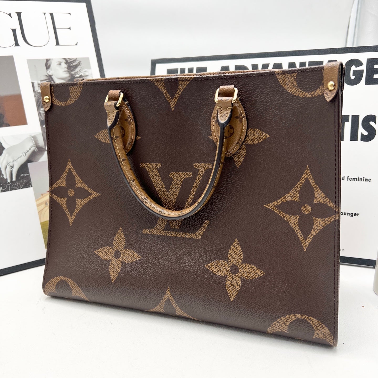 Louis Vuitton Shoulder Bag