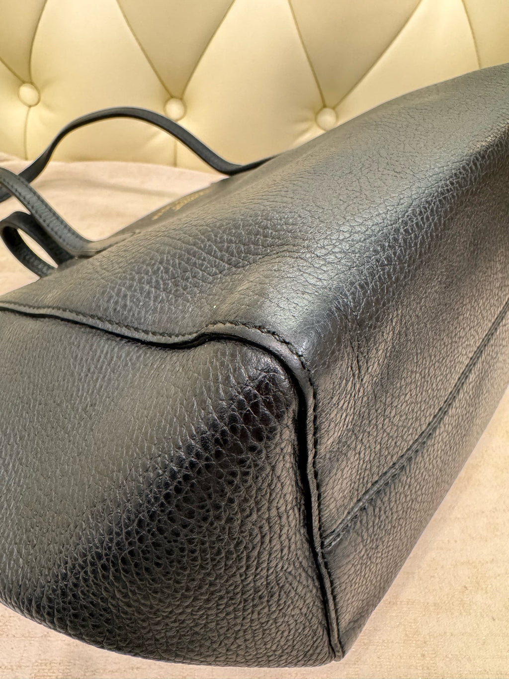 Gucci Black Length 27 x Width 15 x Height 24 cm
