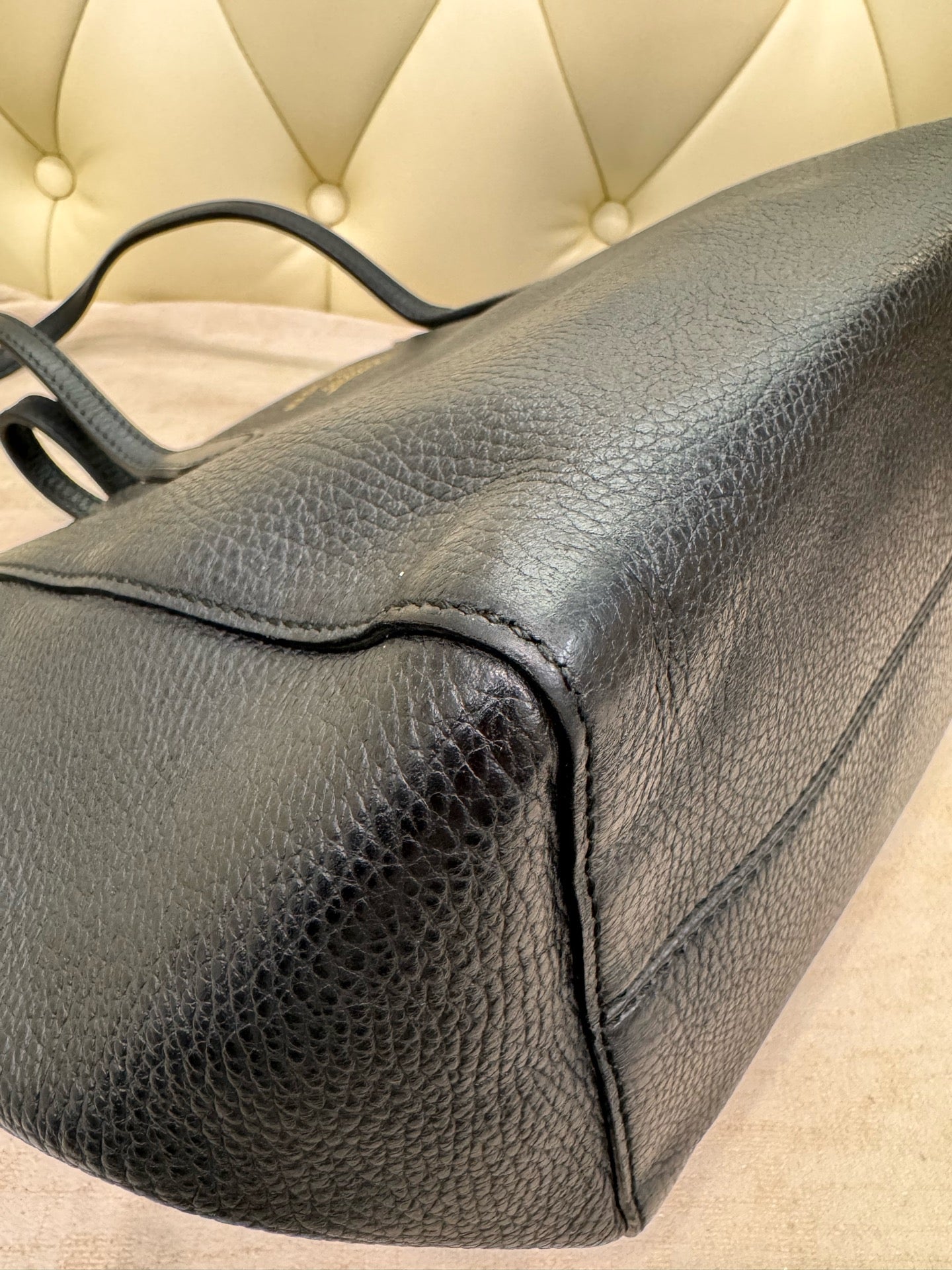 Gucci Black Length 27 x Width 15 x Height 24 cm