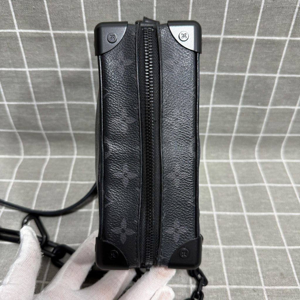 Louis Vuitton Soft Trunk Leather Crossbody M55702