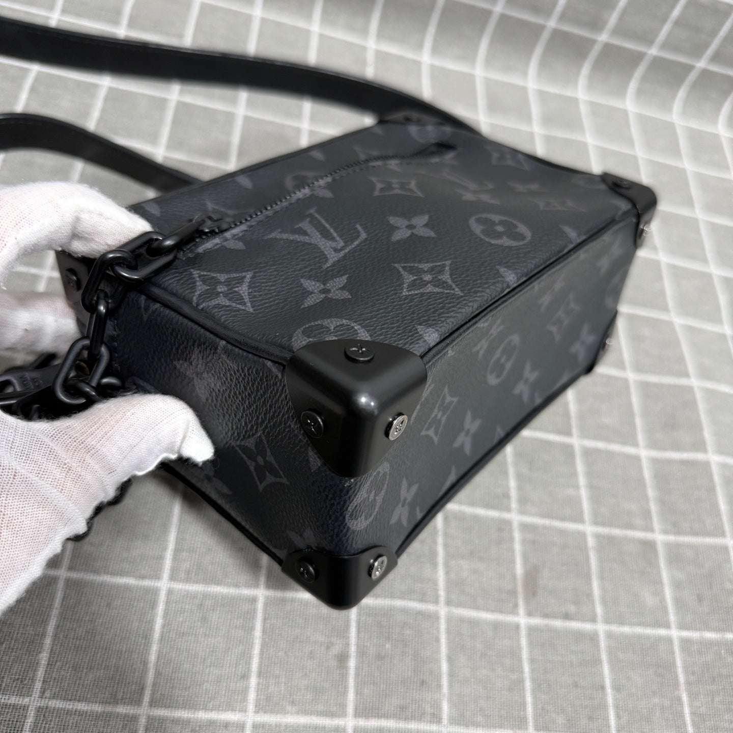 Louis Vuitton Soft Trunk Leather Crossbody M55702