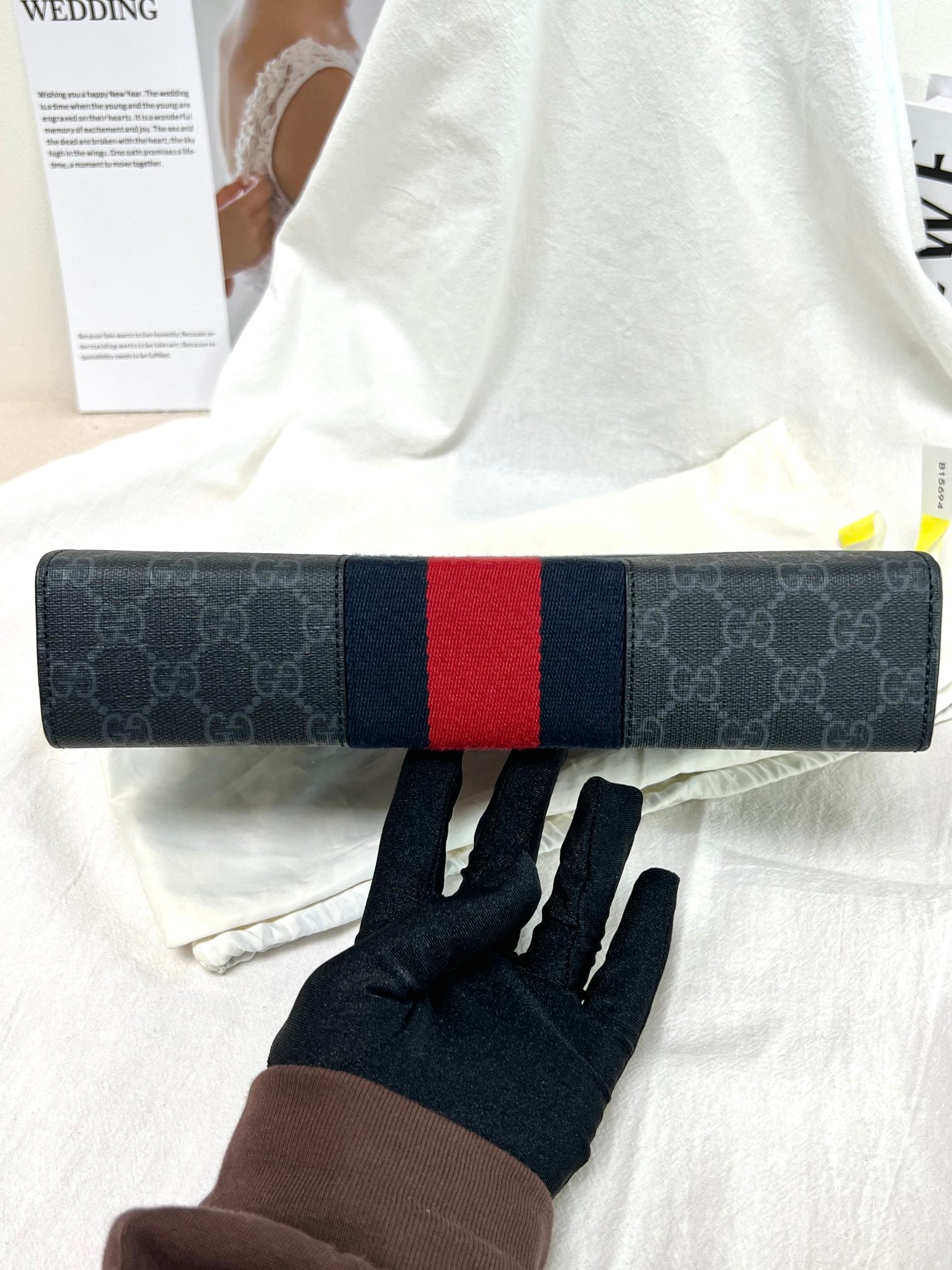 Gucci Striped Web GG Supreme canvas clutch bag Clutch 475316 KHN4C 1095